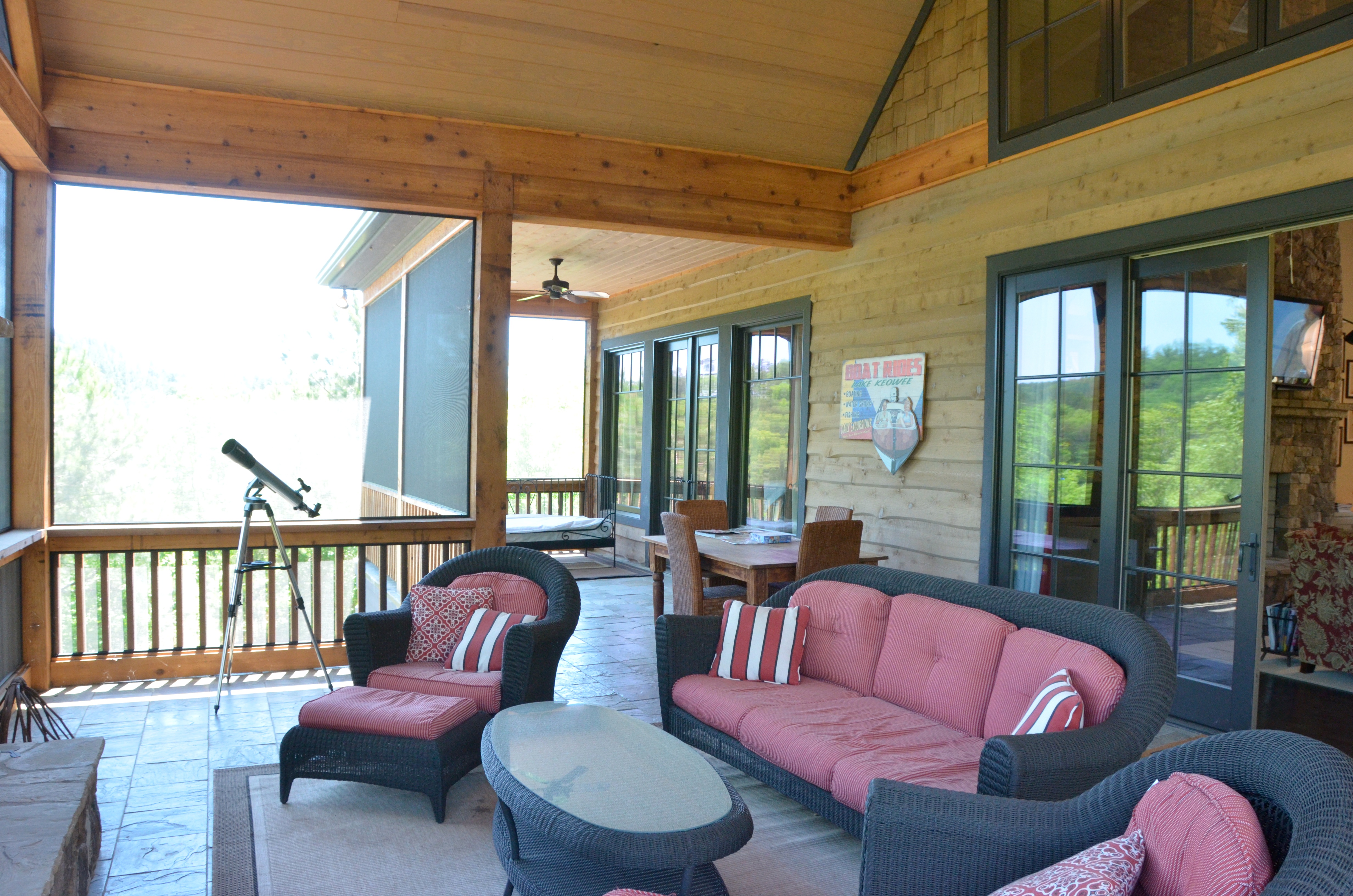 Screened Porch-2